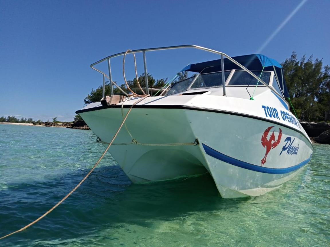 Dolphin Dhow Beach Safaris Vilanculos Dış mekan fotoğraf