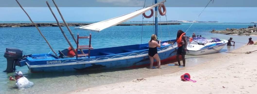 Dolphin Dhow Beach Safaris Vilanculos Dış mekan fotoğraf